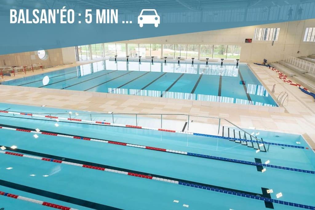 A Hauteur De Toits • Le Spacieux En Coeur De Ville Châteauroux Екстериор снимка